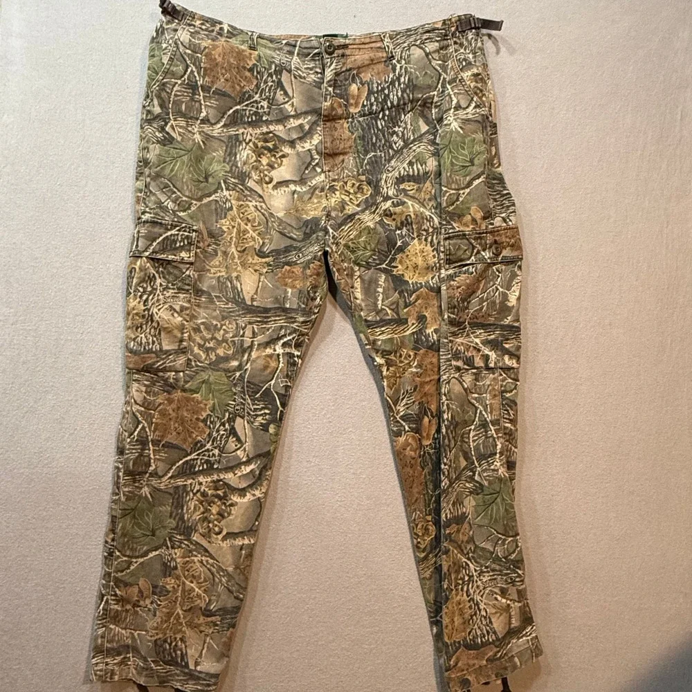Cabela's Camo Cargo Realtree Outdoor Gear Hunting Pants Men Size 42 Reg